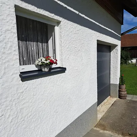 Haus Waldblick * Esternberg