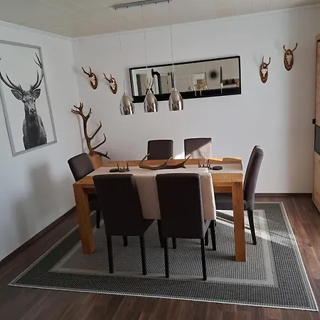 Holiday home Haus Waldblick *